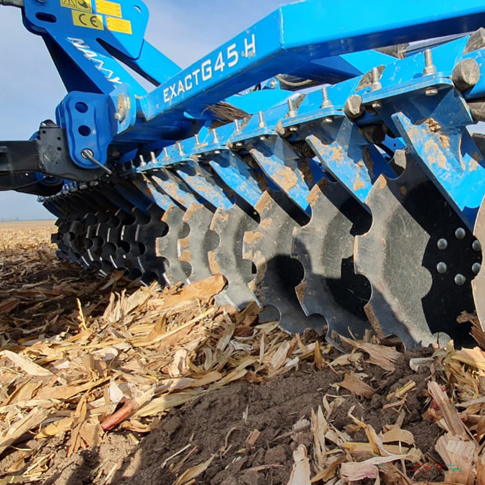 Tárcsa, talajlazító és kultivátor