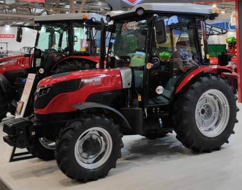Új traktor vásárlás