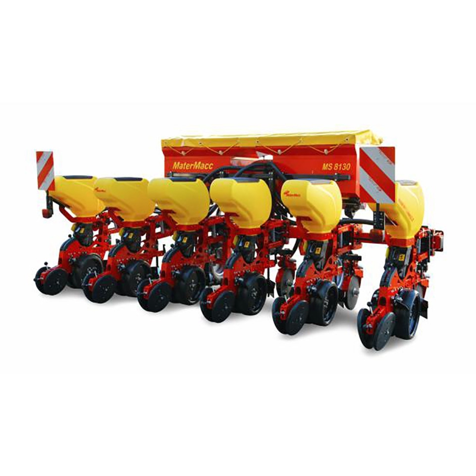 Megjöttek a Matermacc szemenkénti vetőgépek, jönnek a kultivátorok